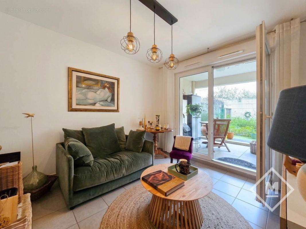 Appartement T2 RDC avec Terrasse et Jardin Privatif à Marseille 9ème - Redon - photo 4