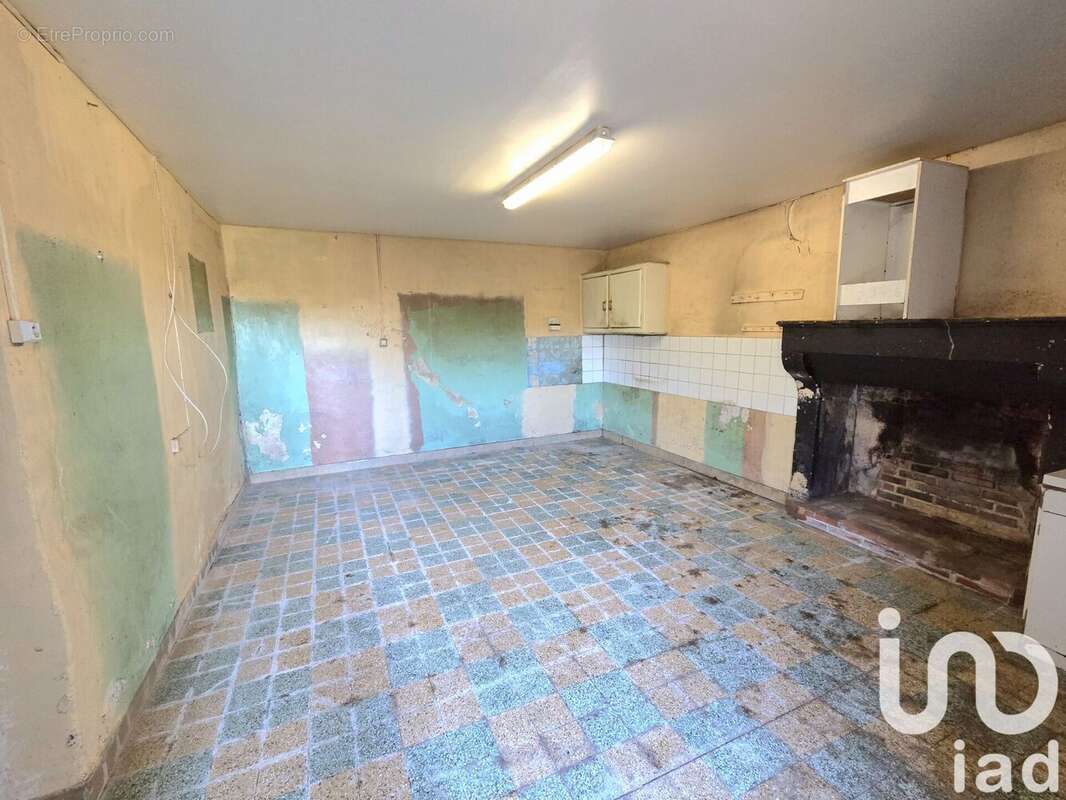 Photo 2 - Maison à LA BUSSIERE