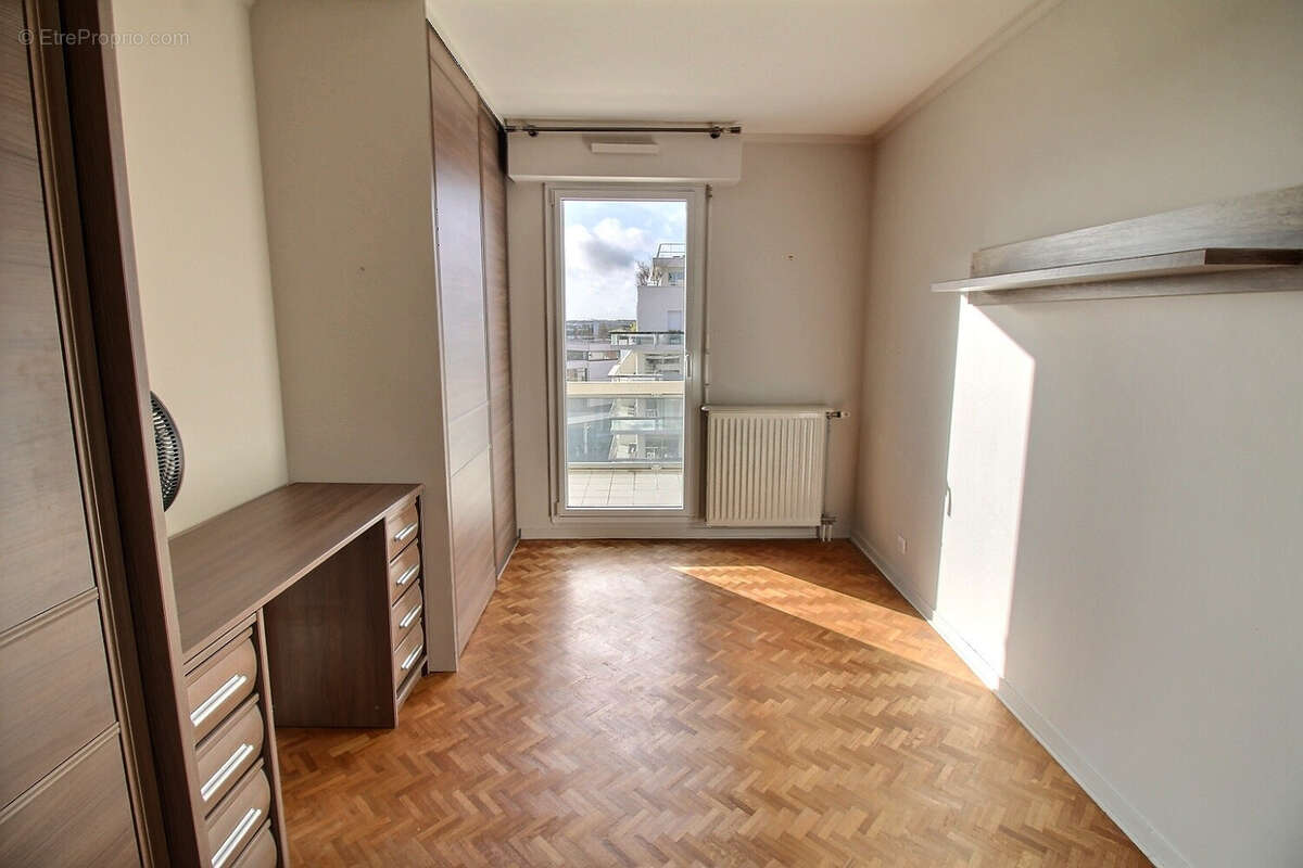 Appartement à MONTIGNY-LE-BRETONNEUX