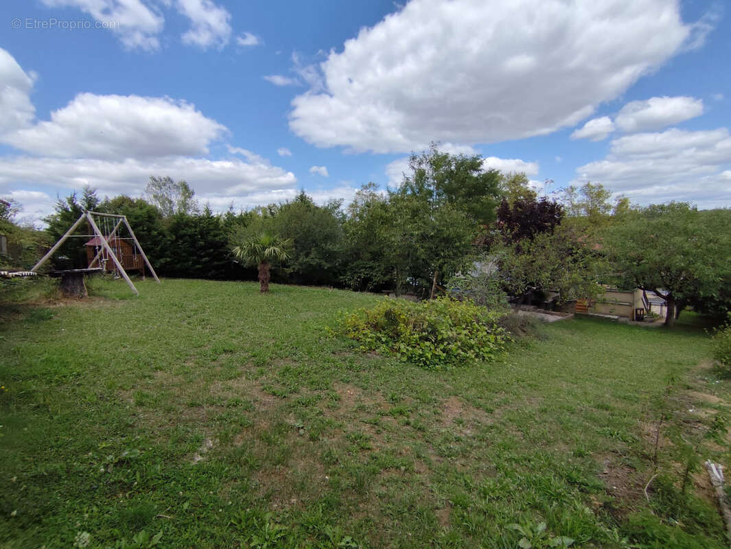 Maison à VILLEFRANCHE-DE-ROUERGUE