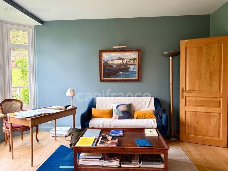 Maison à VAUCRESSON