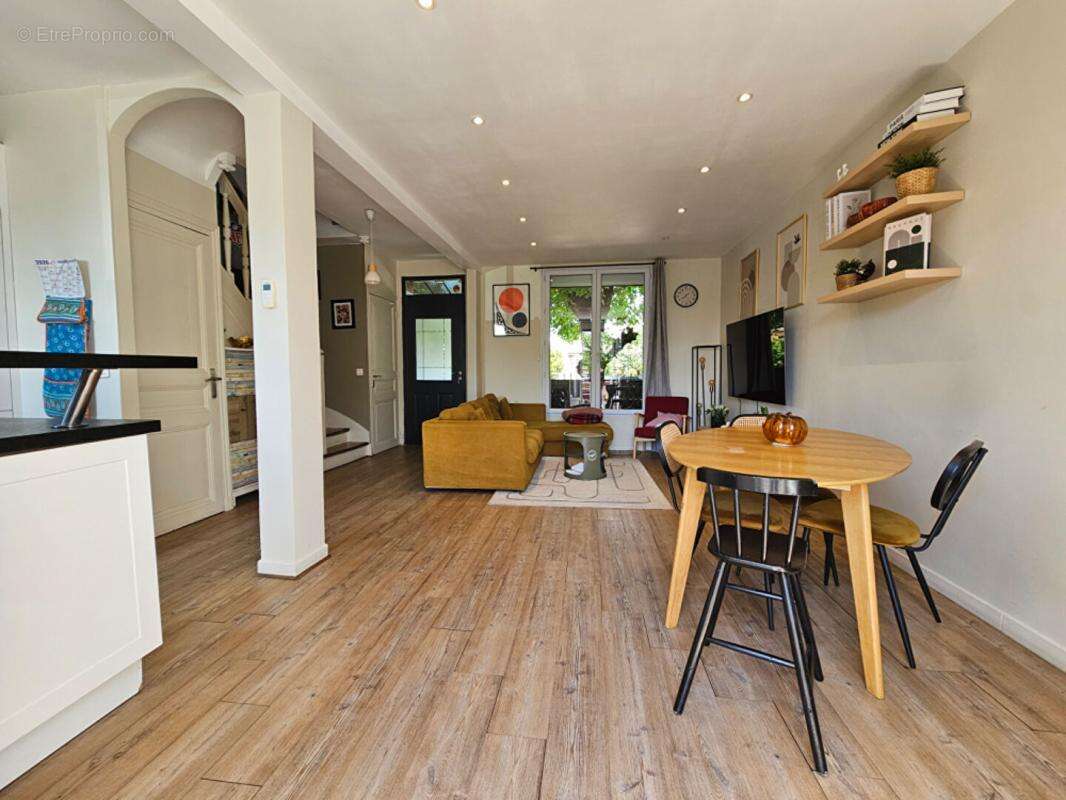Maison à TAVERNY