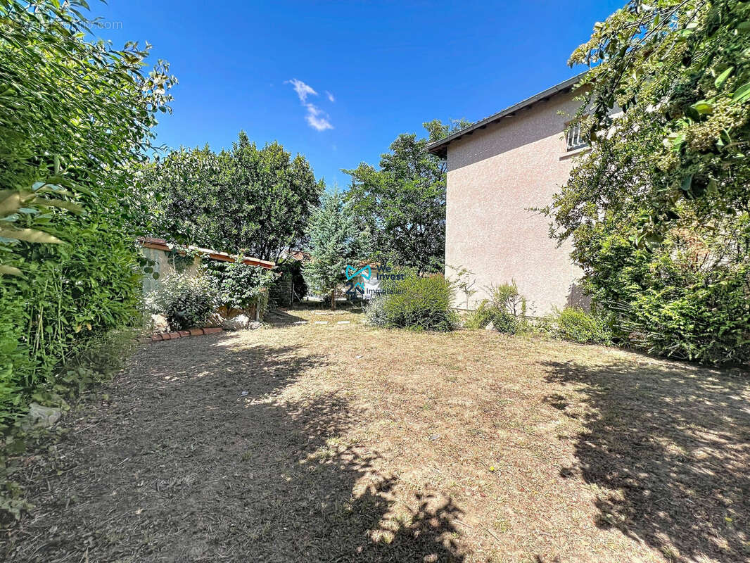 Maison 142 m² à Saint-Jean  - photo 8