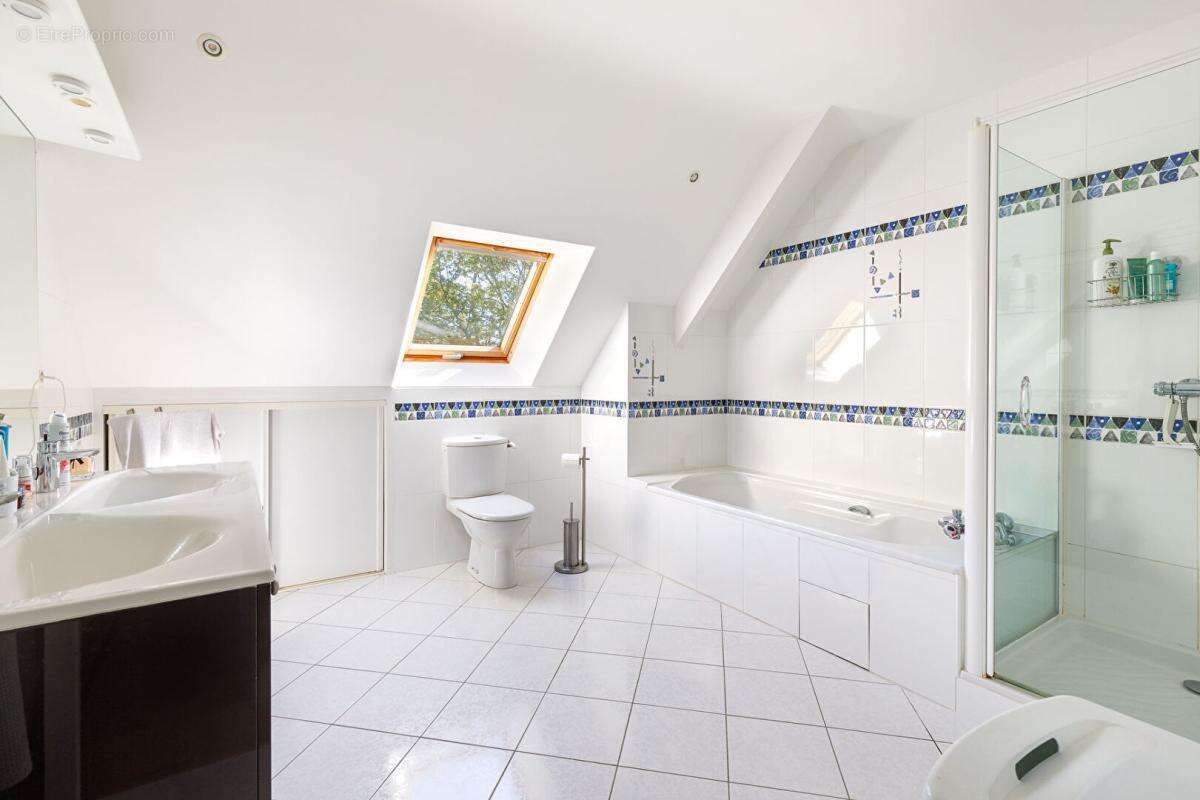 Contemporaine de standing : le charme de Guérande - photo 19