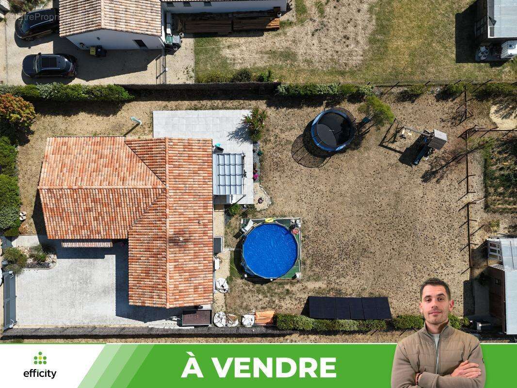 Maison 94 m² à Pouille  - photo 2