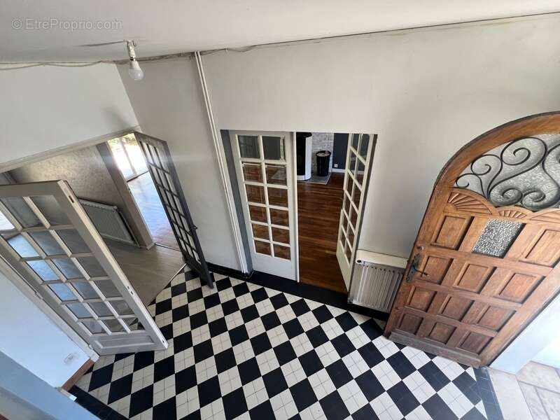 Grande Maison 140 m² – HYPER CENTRE– Jardin, garage, dépendance - photo 16