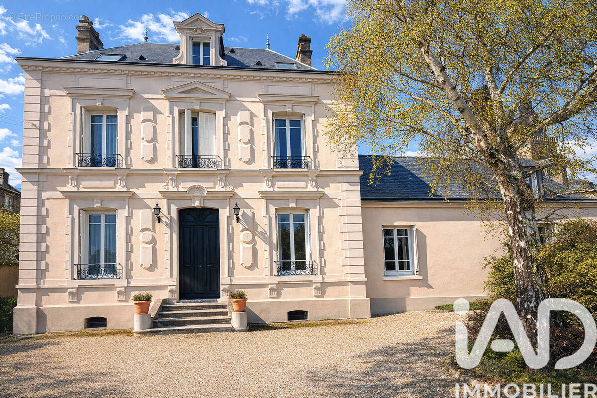Photo 1 - Maison à EVREUX