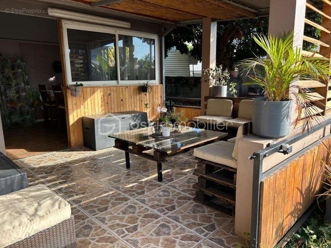 Maison à SAINT-PIERRE