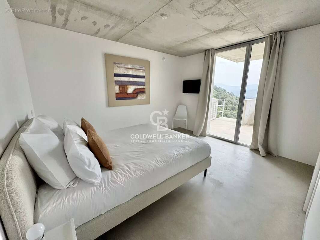 Maison à L'ILE-ROUSSE