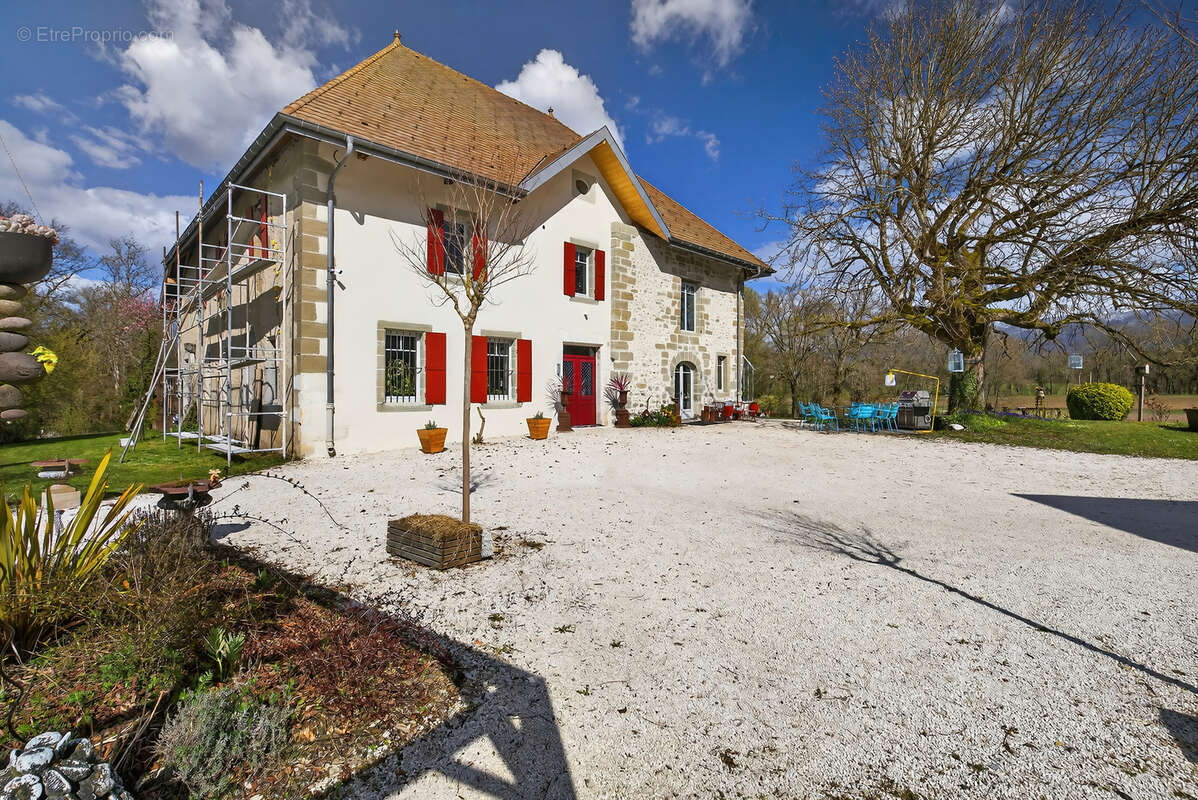 Maison à MARIGNY-SAINT-MARCEL