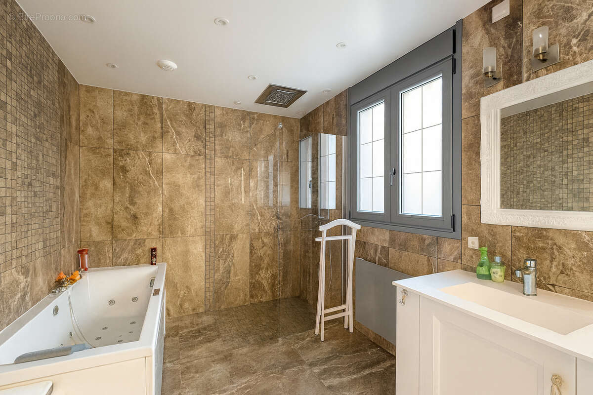 Maison à SOISY-SOUS-MONTMORENCY