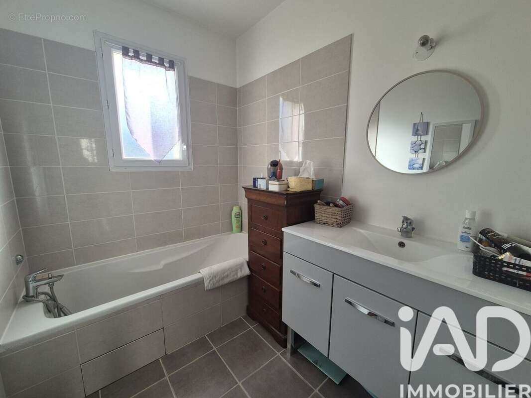 Photo 5 - Maison à SAINT-JUST-LUZAC