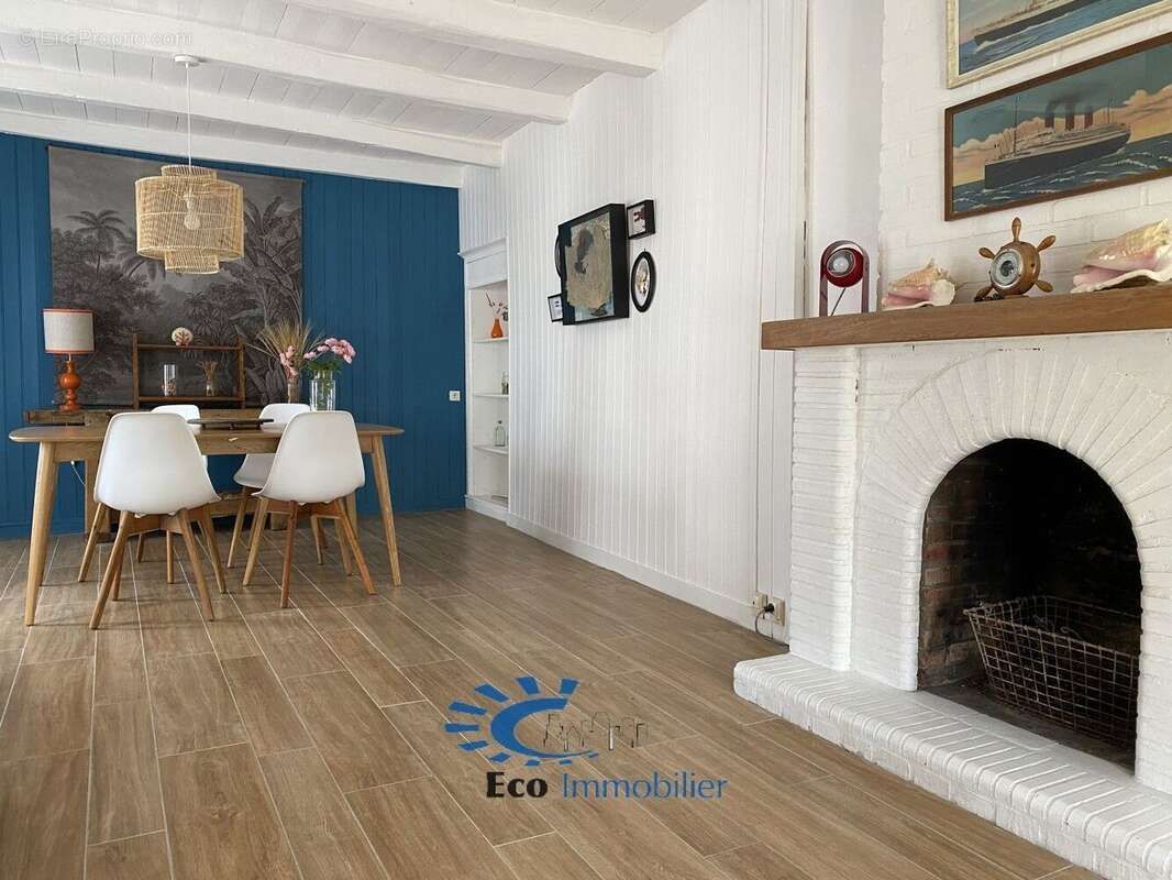 Maison à NIEUL-SUR-MER