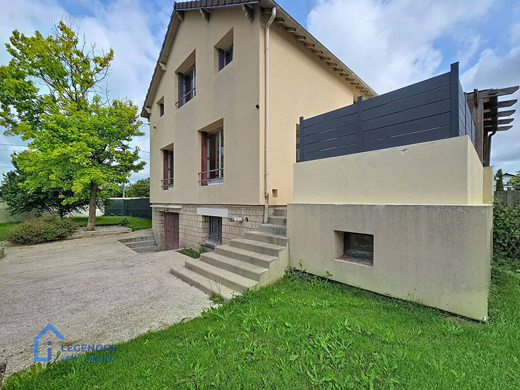 Maison à HERBLAY