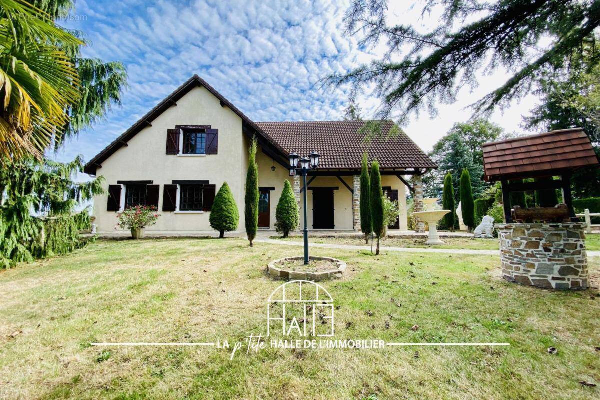 Maison à VERNEUIL-SUR-VIENNE