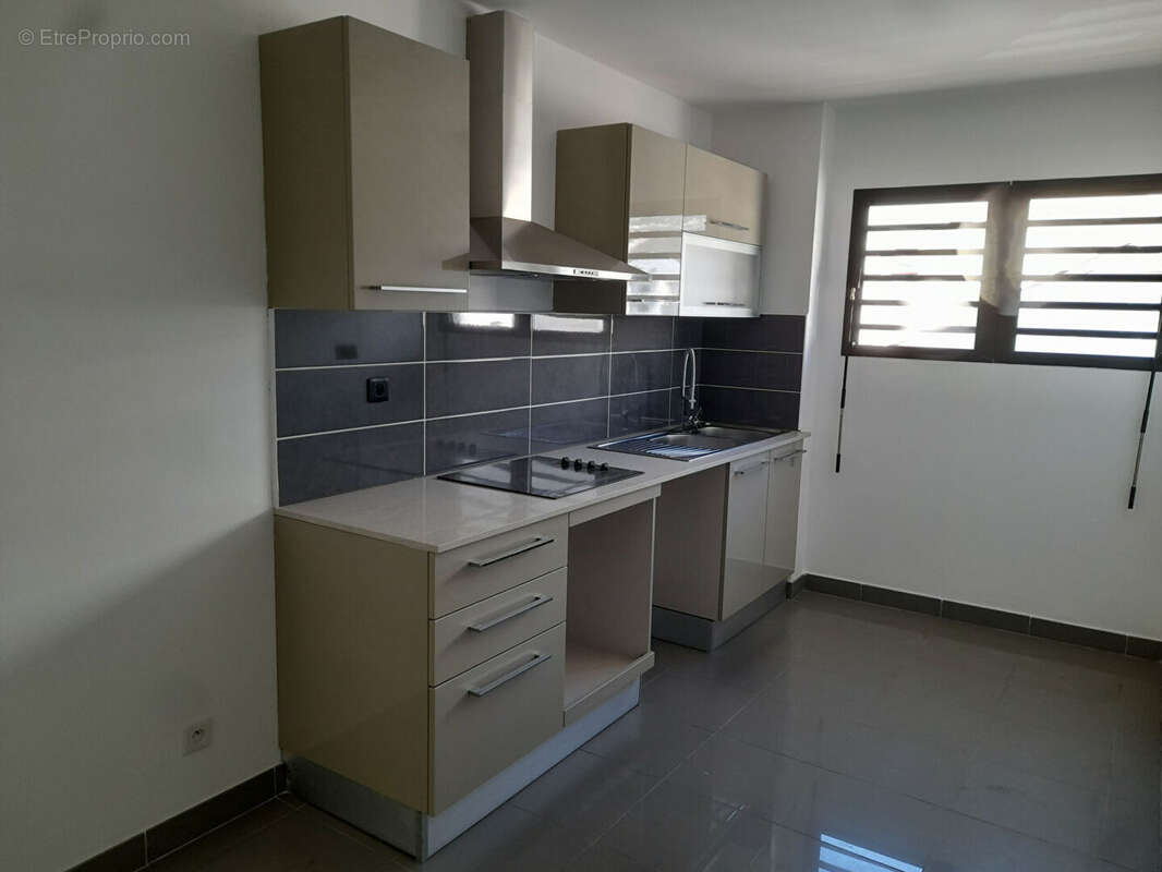 Appartement à SAINT-DENIS