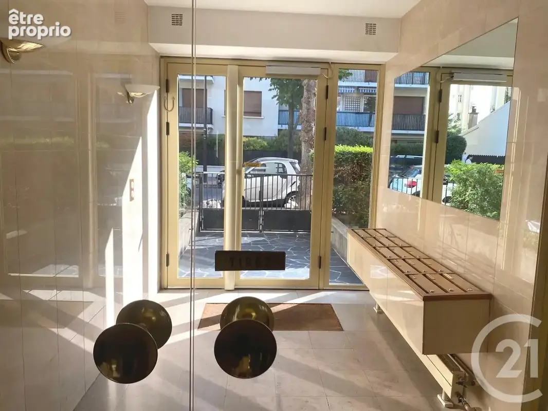 Appartement 1 pièce 10 m² à vendre à Neuilly-Sur-Seine (92200) - photo 6