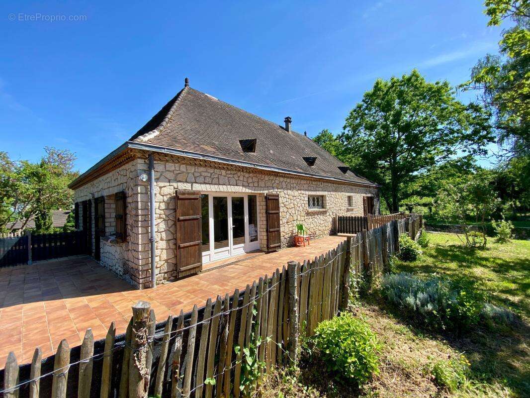 Maison à SAINTE-ALVERE