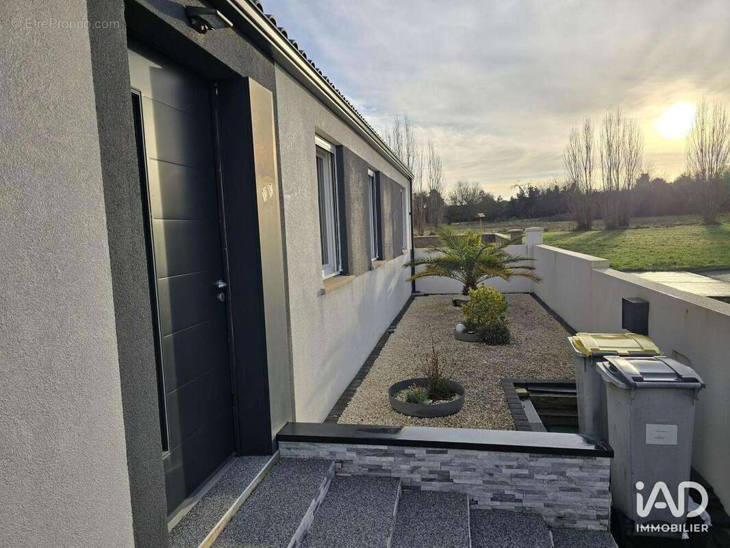 Photo 9 - Maison à TONNAY-CHARENTE