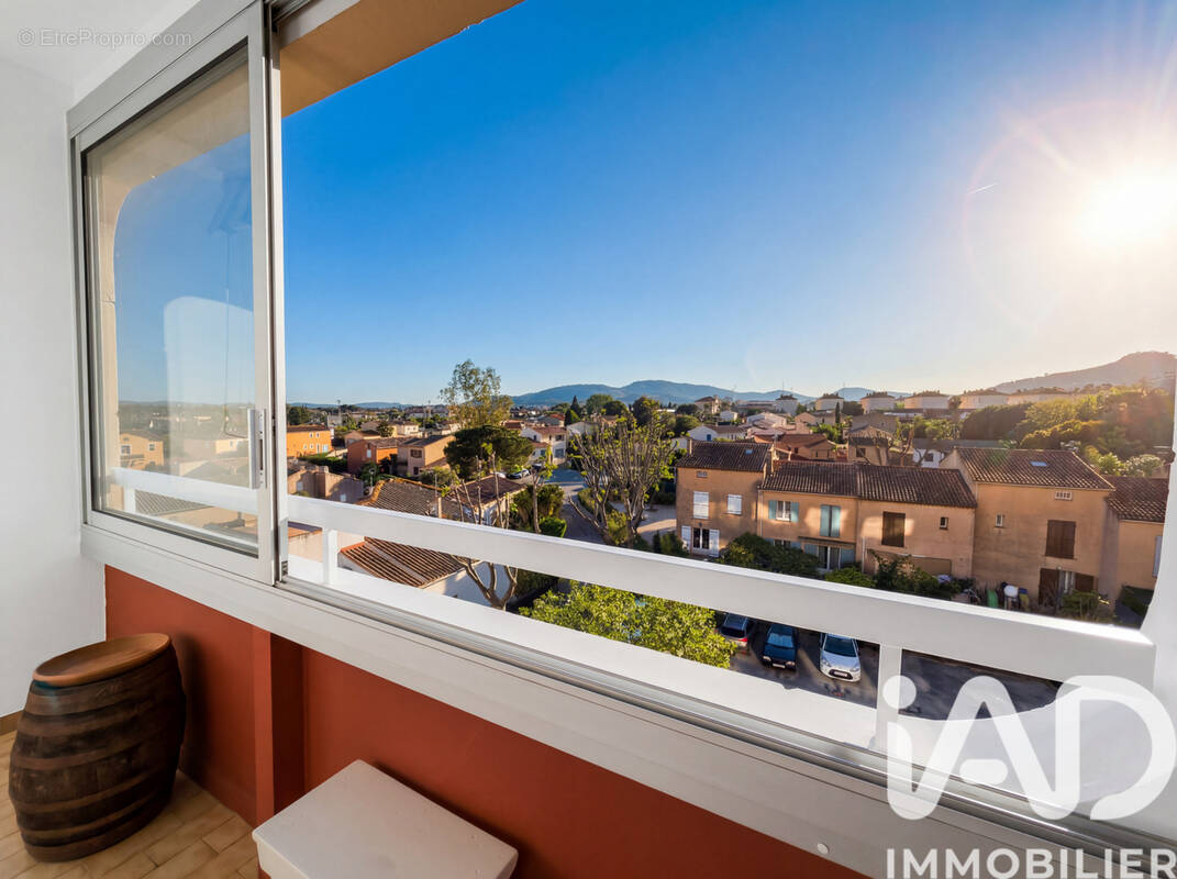 Photo 1 - Appartement à HYERES