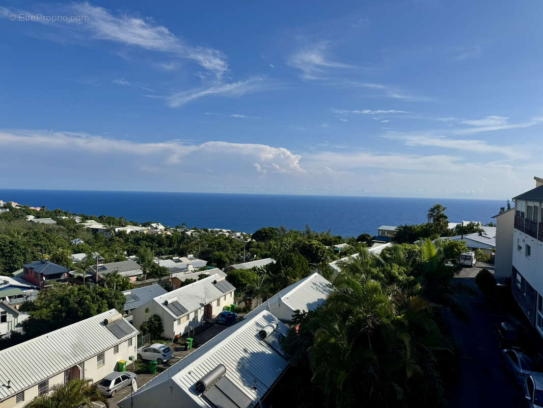 Appartement à LES AVIRONS