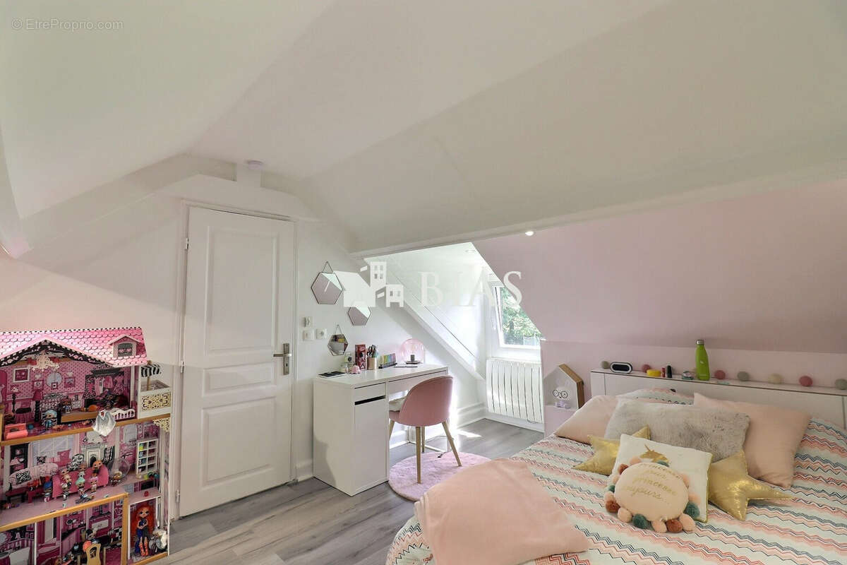 Maison à PONT-L&#039;EVEQUE