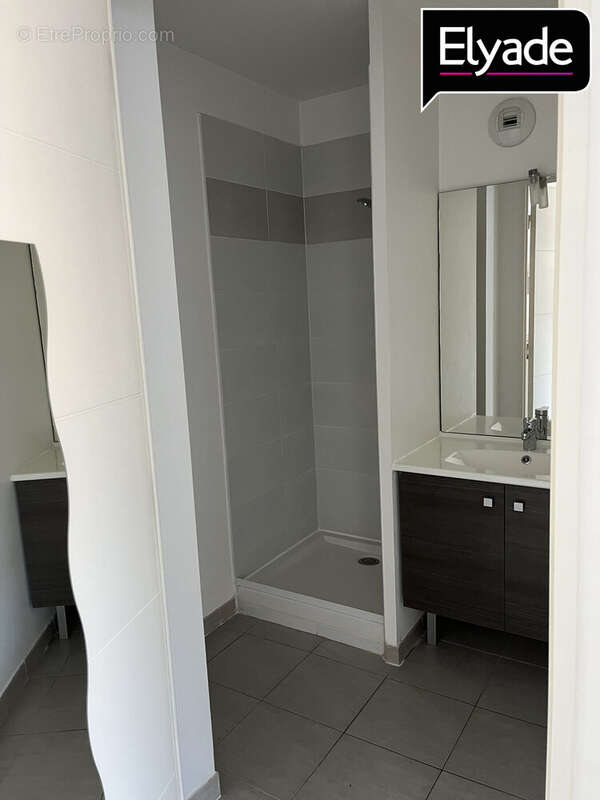 Appartement à MARSEILLE-11E