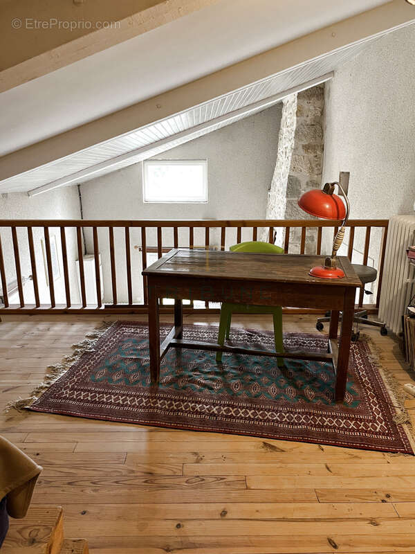 Maison à COLAYRAC-SAINT-CIRQ