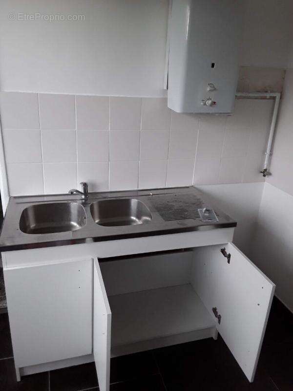 Appartement à SAINT-ETIENNE-DU-ROUVRAY