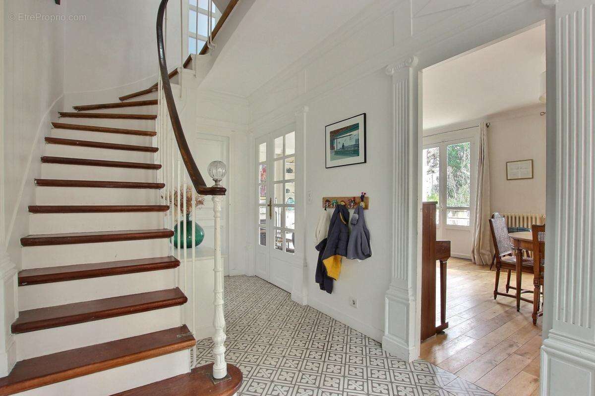 Maison à BOIS-COLOMBES