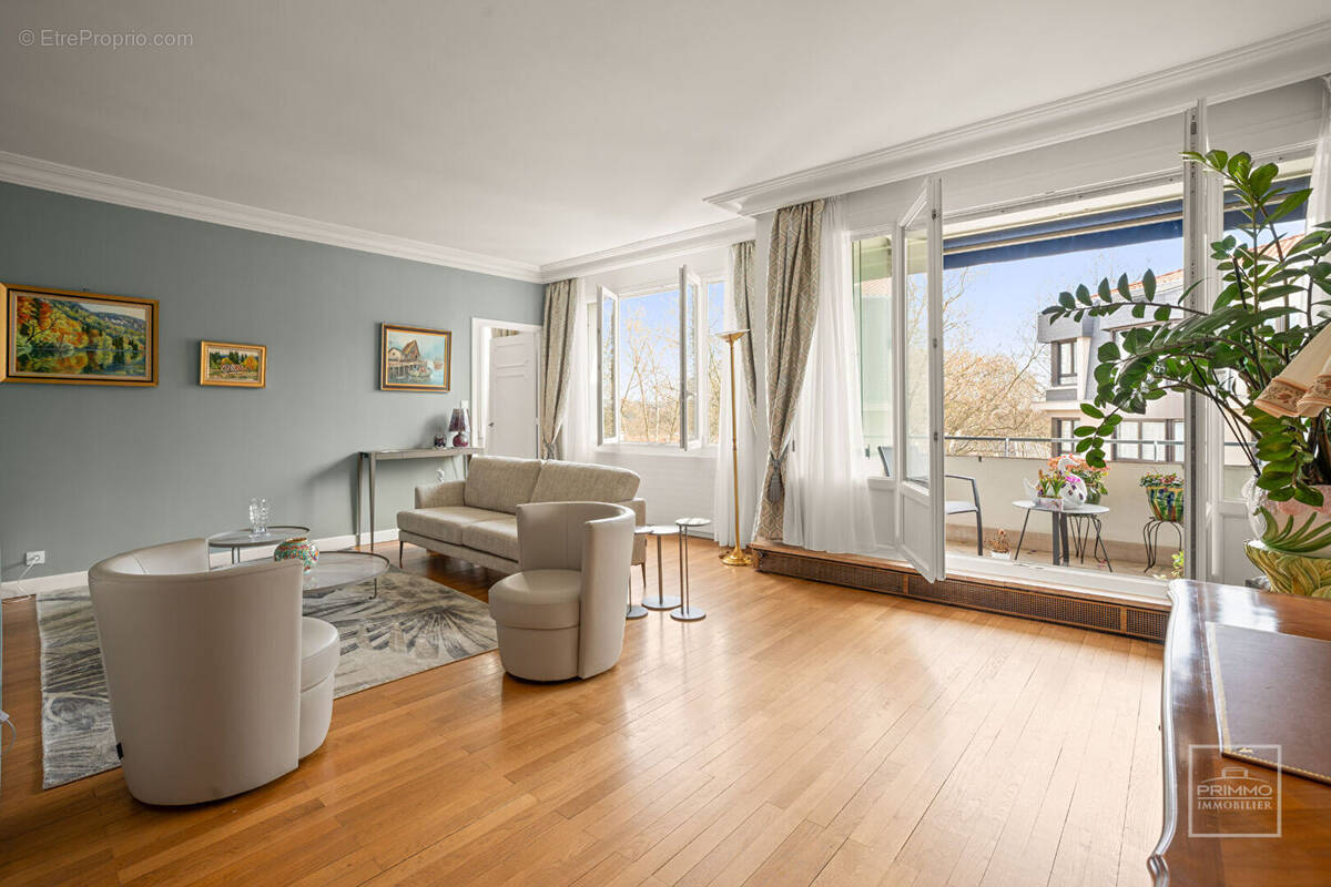 Appartement à LYON-6E