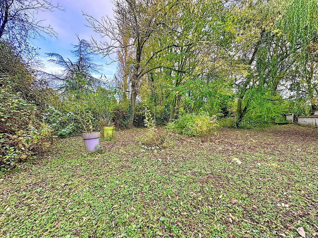 Maison à NOGENT-SUR-EURE