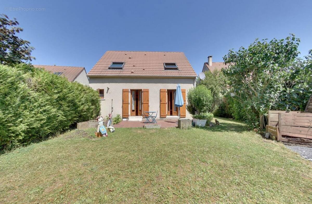 Maison à VILLEPINTE