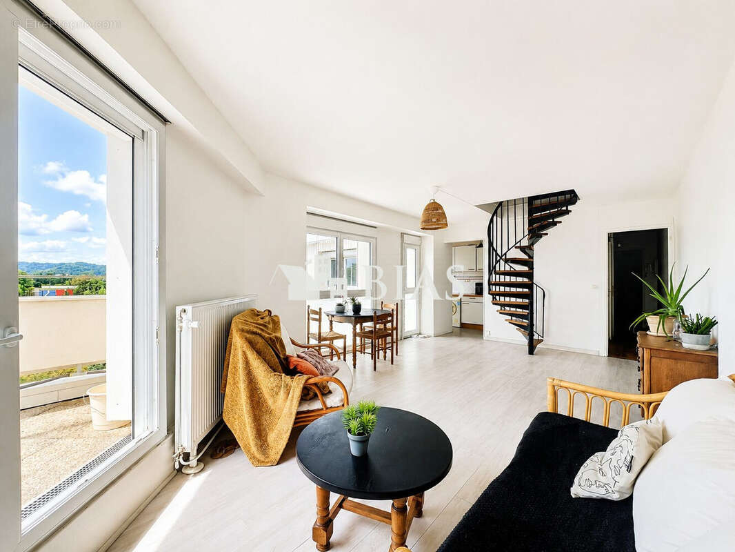 Appartement à LE PETIT-QUEVILLY