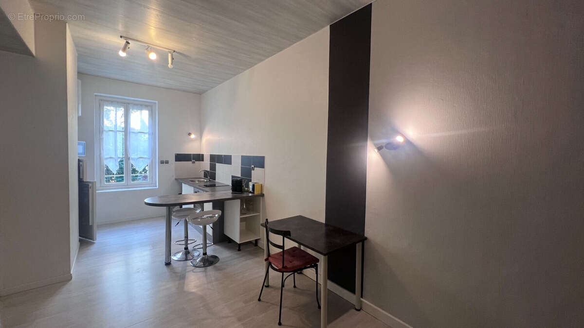 Appartement à SAINT-ETIENNE