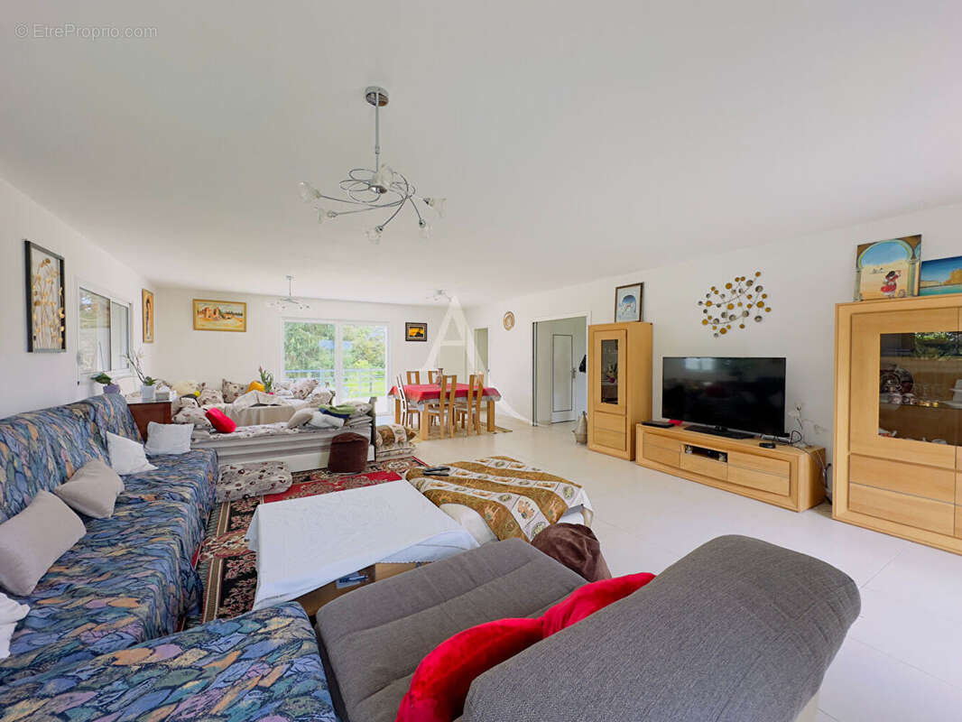 Maison à VENANSAULT