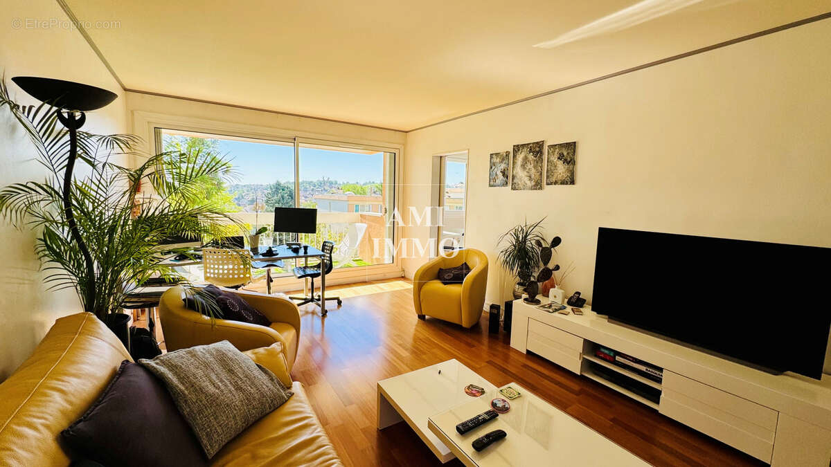 Appartement à IGNY