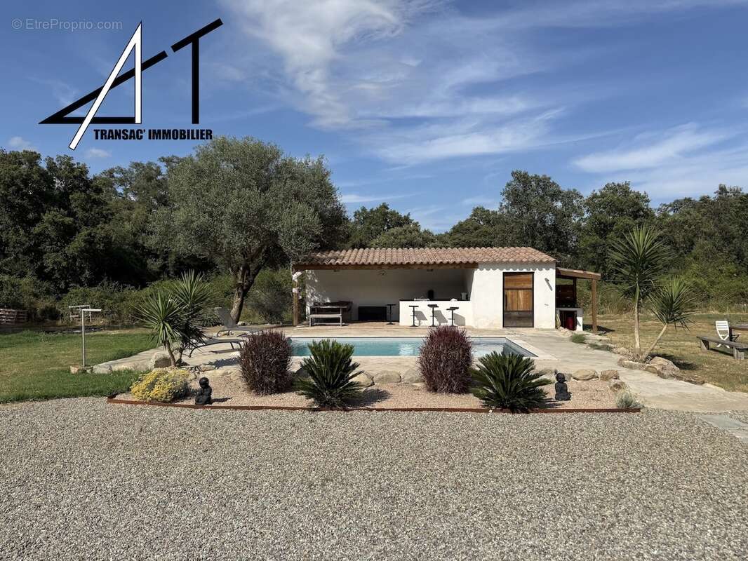 Villa plain-pied contemporaine, son parc  clos et sa piscine - photo 6