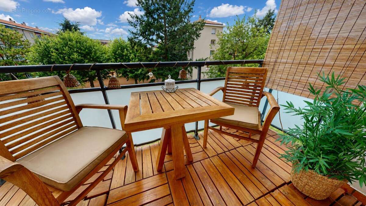 Appartement à TASSIN-LA-DEMI-LUNE