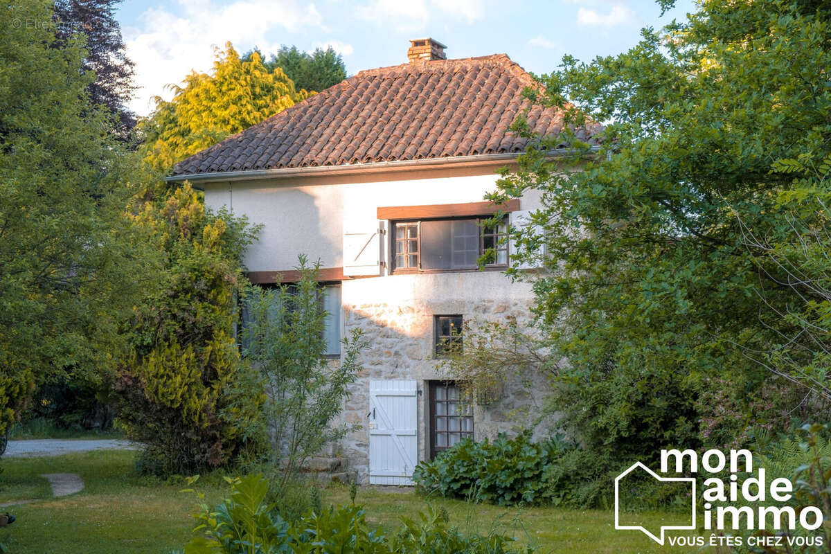 Maison à MARVAL