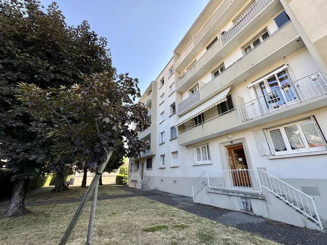 Appartement à FONTAINE