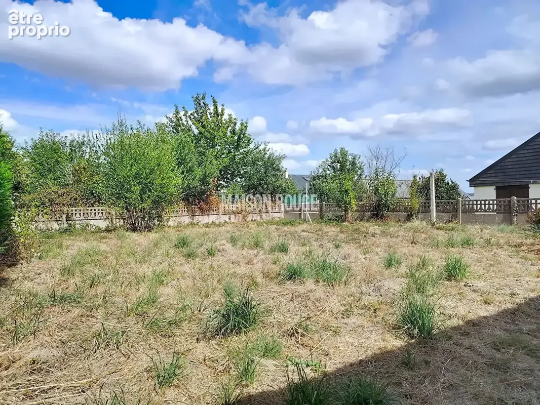 Combourg centre : beau potentiel pour ce pavillon à rénover ! - photo 11