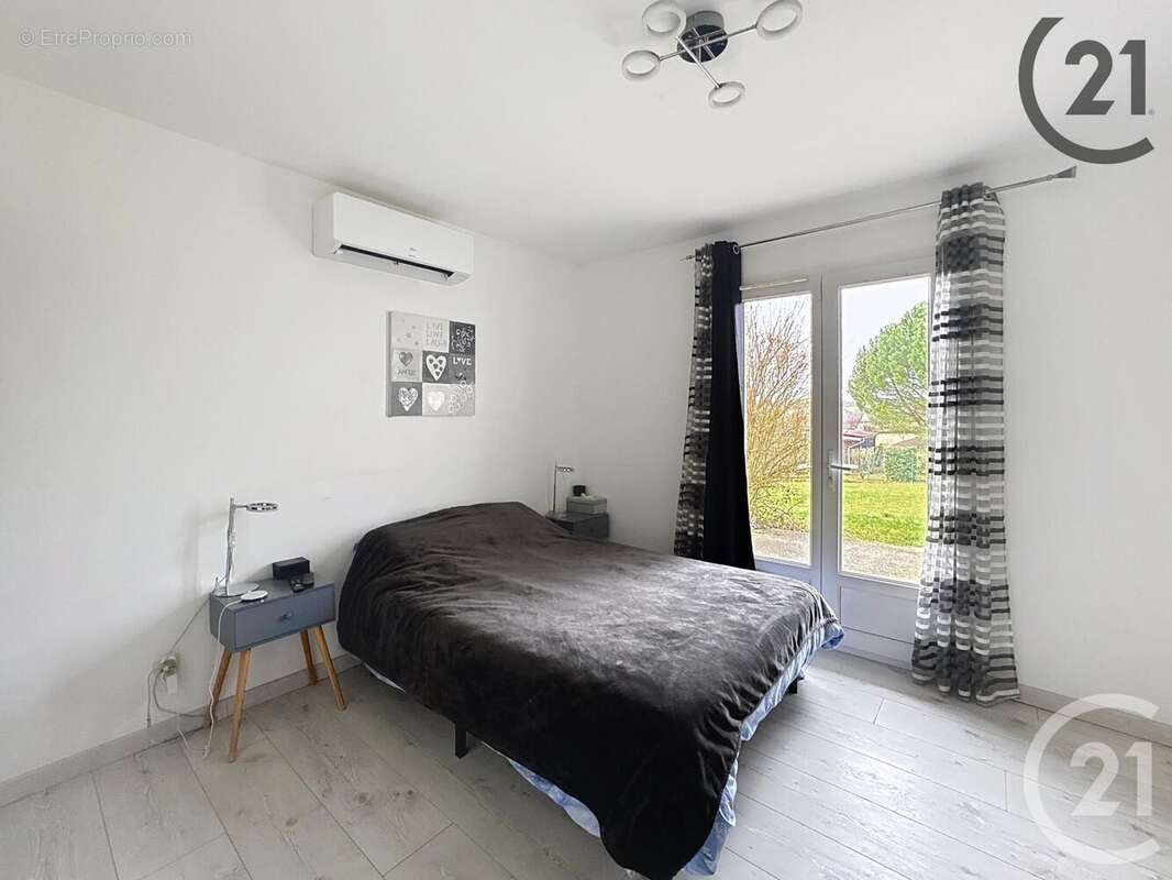 Maison à SAINTE-COLOMBE