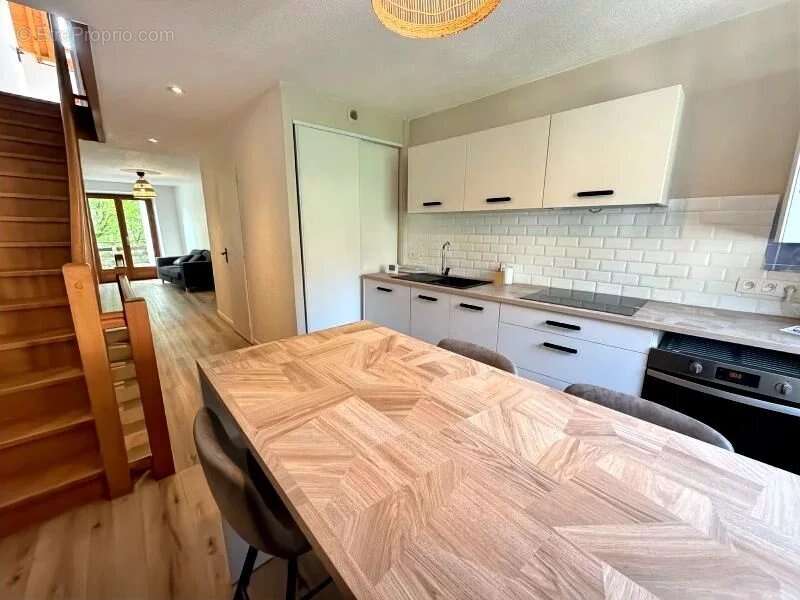 Appartement T4 atypique 77 m² – Centre Cruseilles – Maison de village entièrement rénovée - photo 2