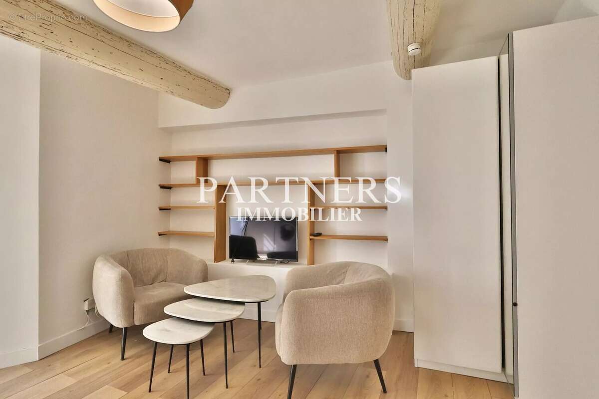 Appartement à AIX-EN-PROVENCE