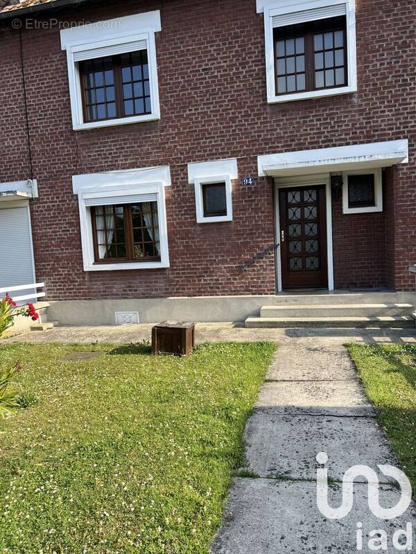 Photo 1 - Maison à PERONNE