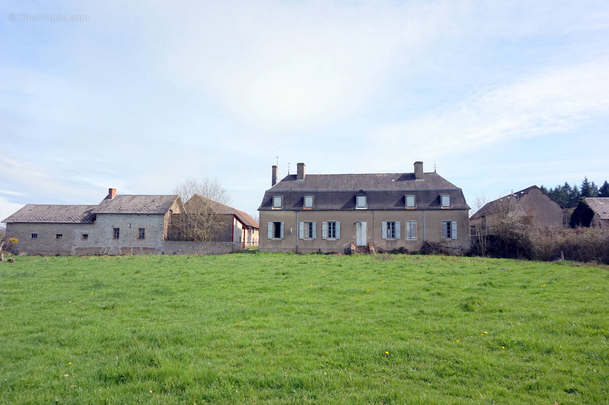 Maison à FLETY