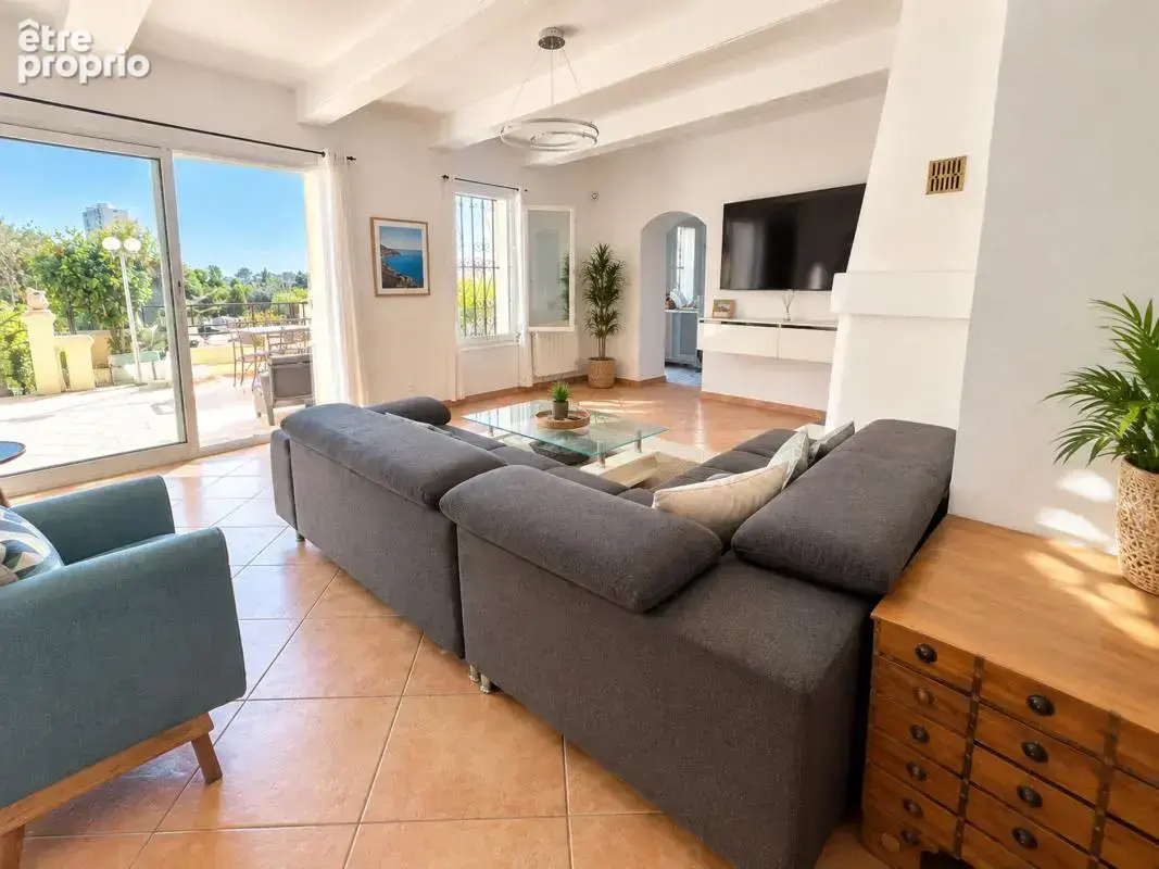 Maison 5 pièces 138 m² à vendre à Marseille-15e (13015) - photo 5