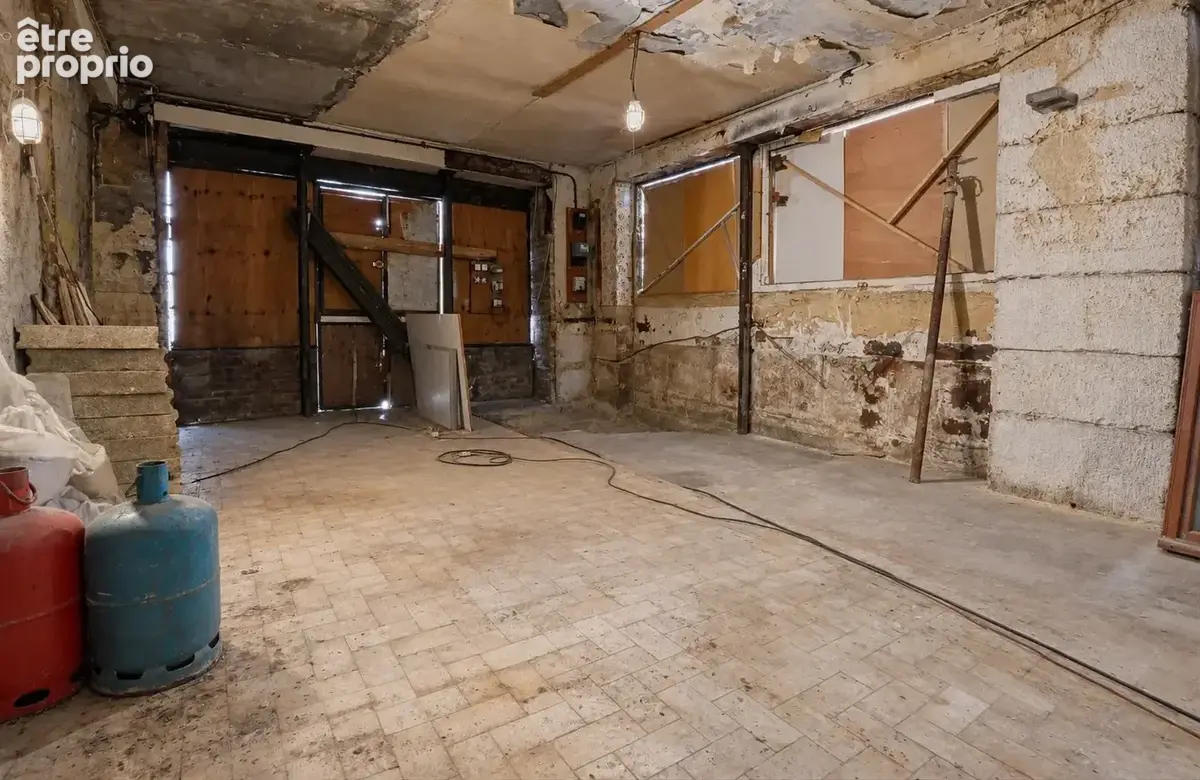 Belleville – ancien bistrot d’angle avec cave voûtée et studio attenant - photo 6