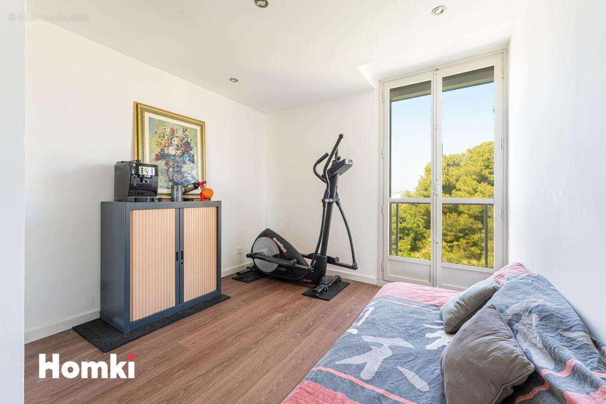 Appartement à MARSEILLE-10E